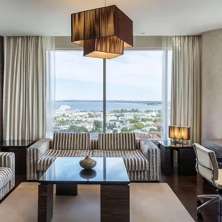 Swissotel Hotel Reval