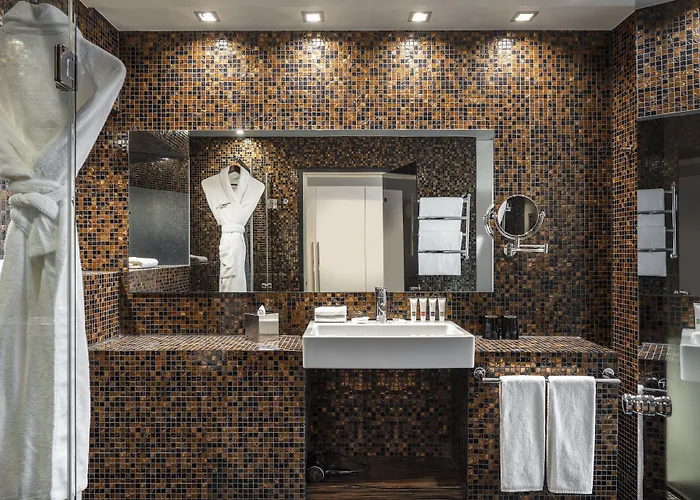 Swissotel Szálloda 5*